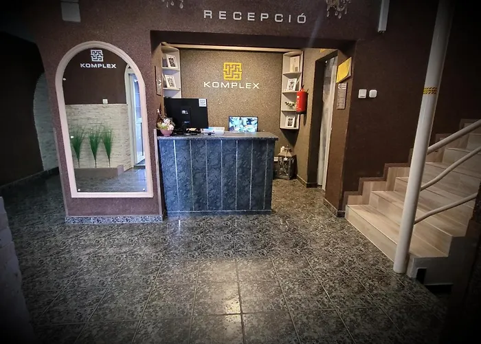 Bed & Breakfast Komplex -rendezvenytermek-panzio-apartman-irodak-
