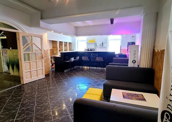 Bed & Breakfast Komplex -rendezvenytermek-panzio-apartman-irodak- Mateszalka