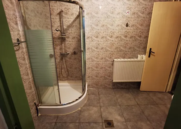 Komplex -rendezvenytermek-panzio-apartman-irodak- *